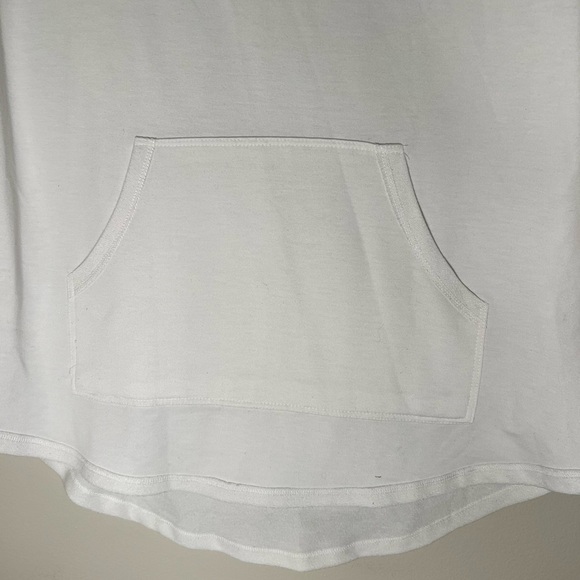 Soft Surrounding cream color tunic top size small - Picture 6 of 7